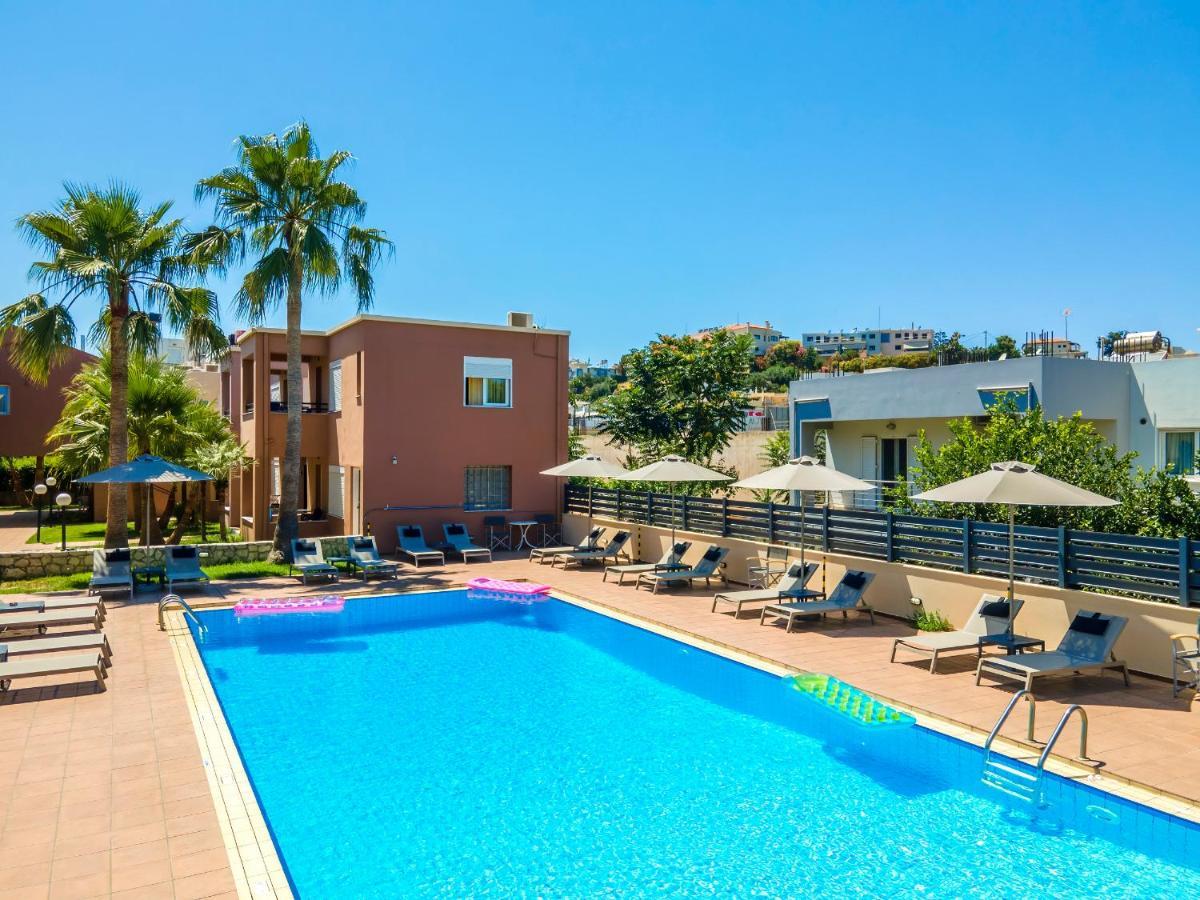 Theos Holidays Appart hôtel